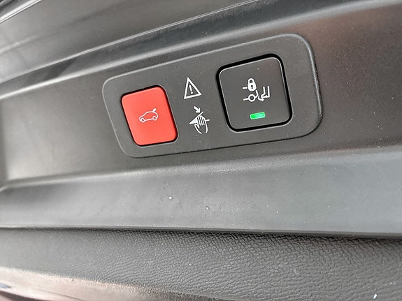 Peugeot 5008 17 of 17