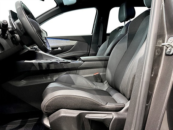 Peugeot 5008 4 of 5