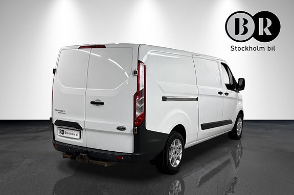 Ford Transit Custom 3 of 10