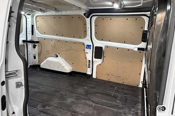 Ford Transit Custom 9 of 10