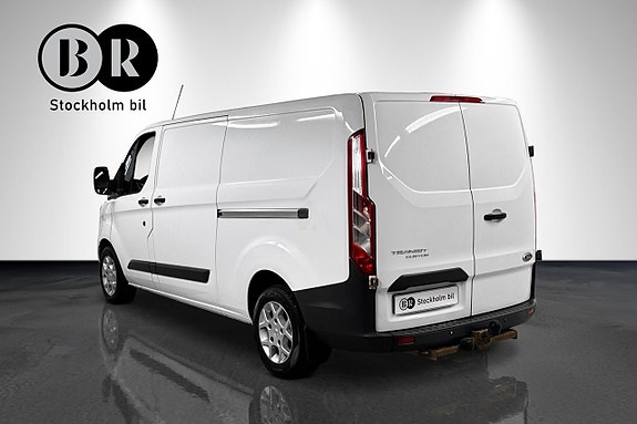 Ford Transit Custom 2 of 10