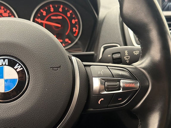 BMW 118i 19 of 30
