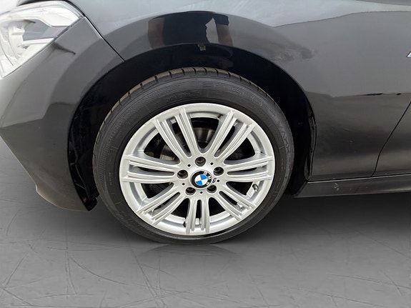 BMW 118i 28 of 30