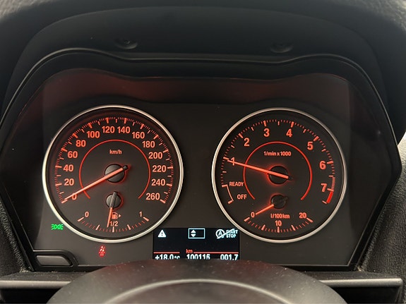 BMW 118i 18 of 30