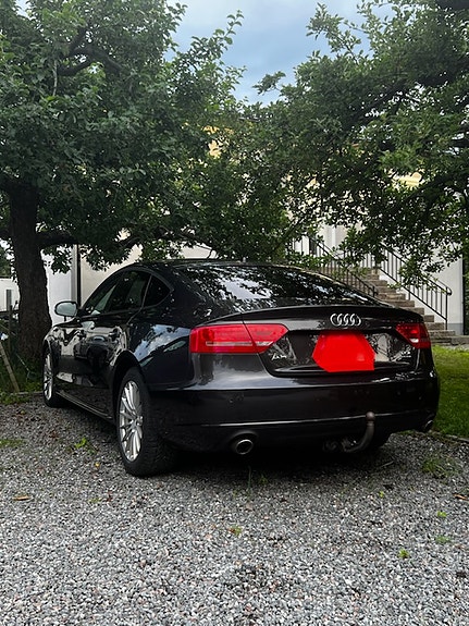 Audi A5 2 of 8