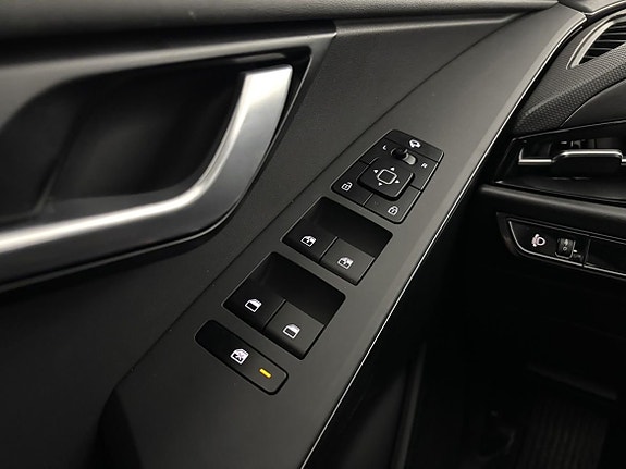 Kia Niro 8 of 19