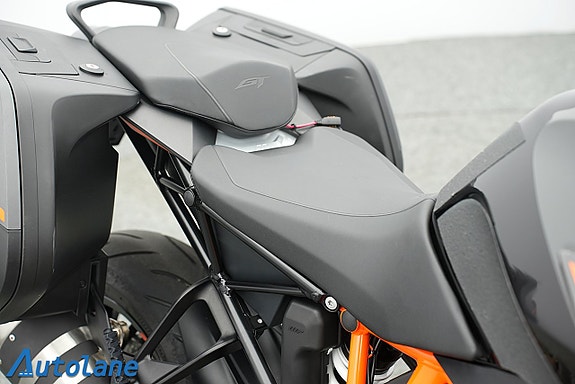 KTM 1290 Superduke GT *Quickshift+, Farthållare, Väskor 18 of 26