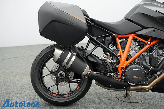 KTM 1290 Superduke GT *Quickshift+, Farthållare, Väskor 10 of 26