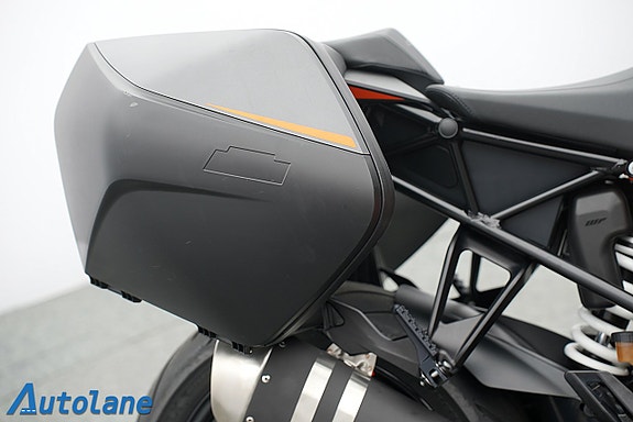KTM 1290 Superduke GT *Quickshift+, Farthållare, Väskor 17 of 26