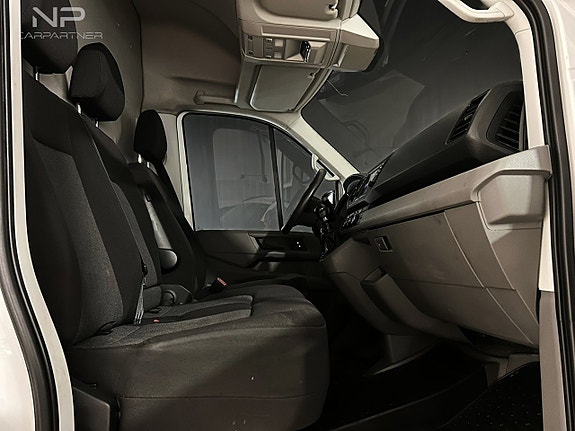 Volkswagen Crafter 35 10 of 23