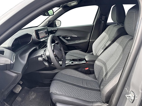 Peugeot 2008 7 of 20
