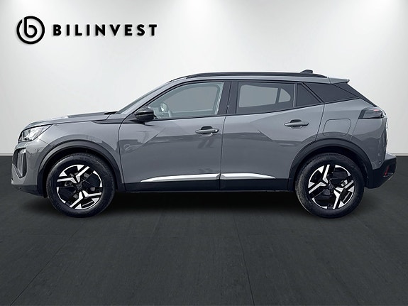 Peugeot 2008 2 of 5