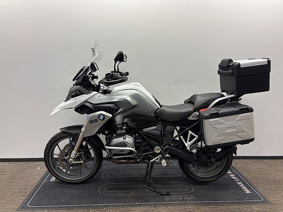 BMW R1200GS 4 of 8