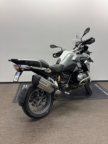 BMW R1200GS 7 of 8