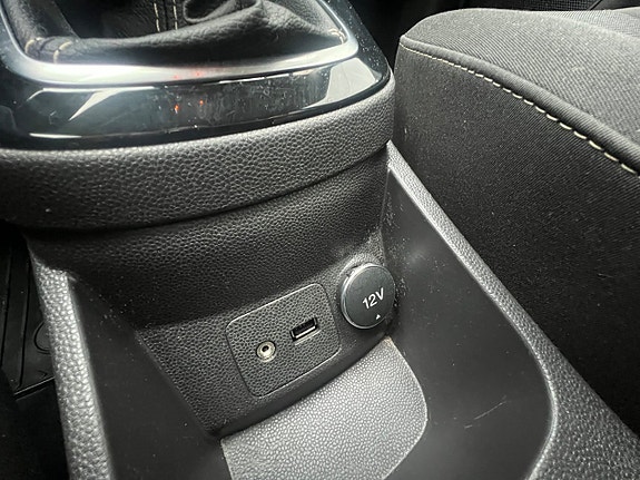 Ford Fiesta 22 of 27