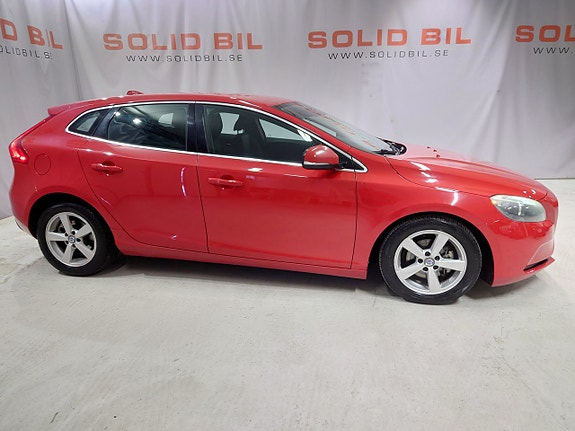 Volvo V40 5 of 14