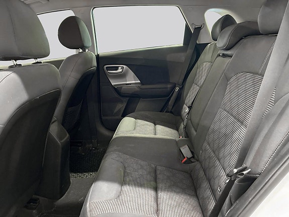 Kia Niro 9 of 15