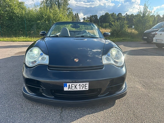 Porsche 911 Turbo 6 of 6
