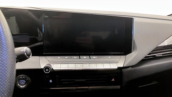Opel Astra 12 of 14