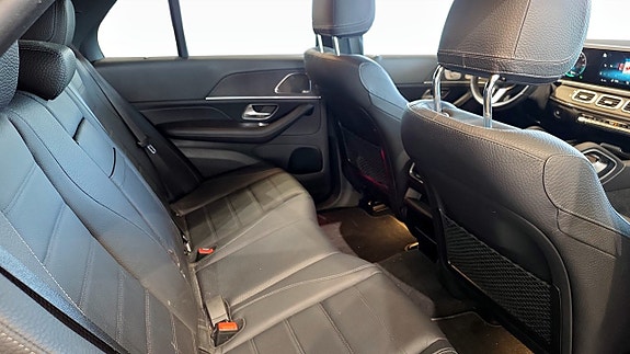 Mercedes-Benz GLE350 de 5 of 5