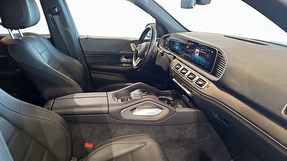 Mercedes-Benz GLE350 de 3 of 5