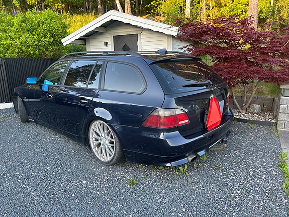 BMW 520d 4 of 8