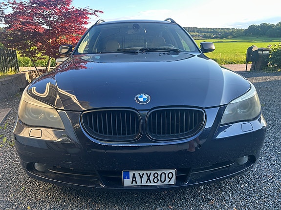 BMW 520d 2 of 8