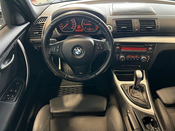 BMW 123d 12 of 16