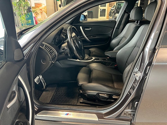 BMW 123d 15 of 16