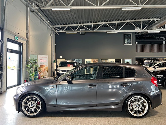 BMW 123d 6 of 16