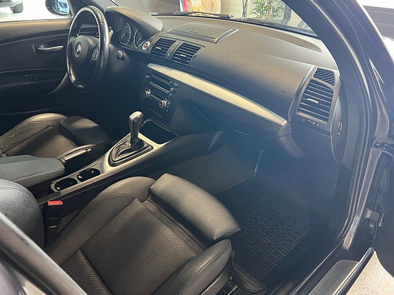 BMW 123d 10 of 16