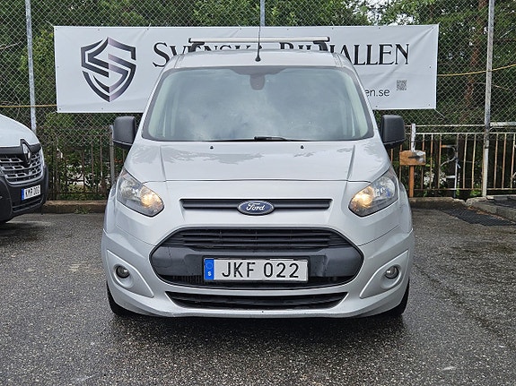 Ford Transit Connect 2 of 24