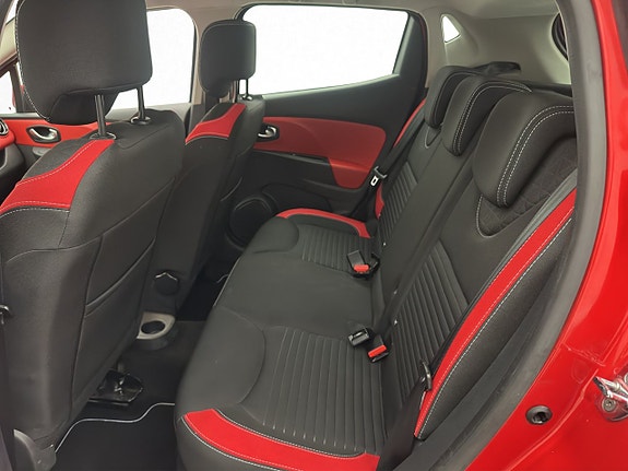 Renault Clio 24 of 29