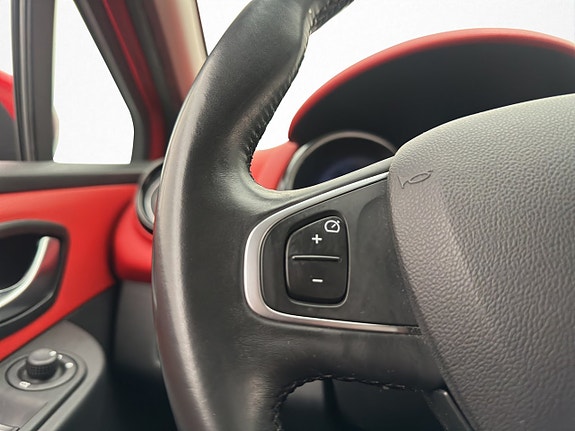Renault Clio 14 of 29