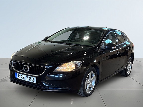 Volvo V40 19 of 19