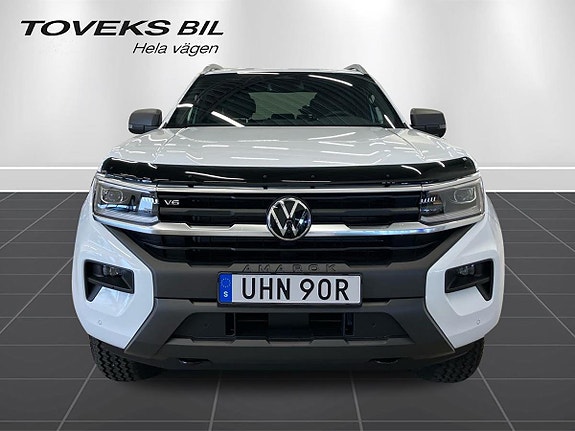 Volkswagen Amarok 8 of 11