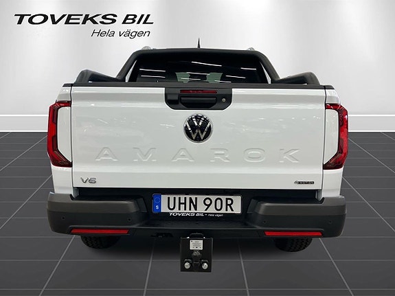 Volkswagen Amarok 4 of 5