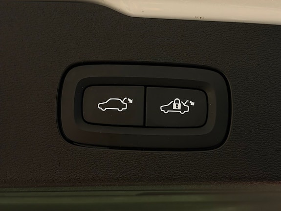 Volvo V60 12 of 18