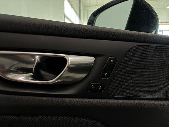 Volvo V60 10 of 18