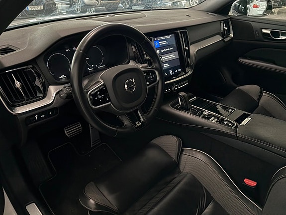 Volvo V60 5 of 18