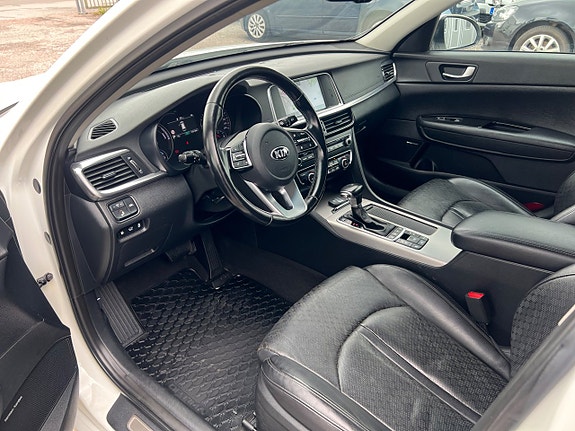 Kia Optima 4 of 5