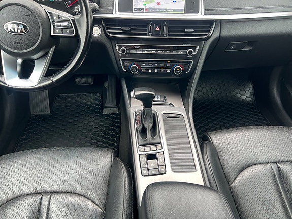 Kia Optima 6 of 22