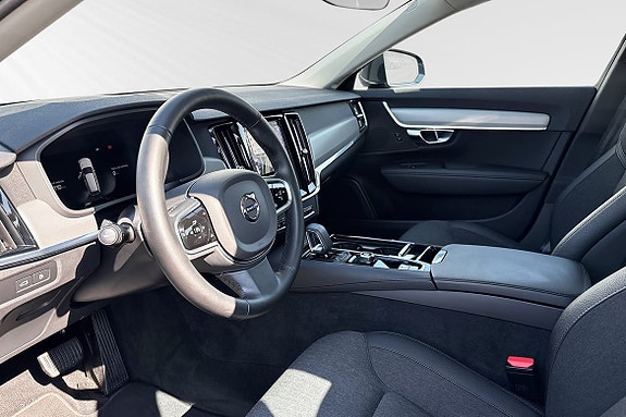 Volvo V90 8 of 12