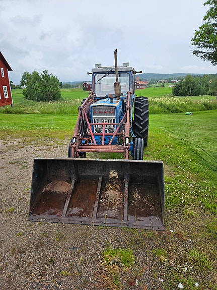 Ford Ford 5000 3 of 5