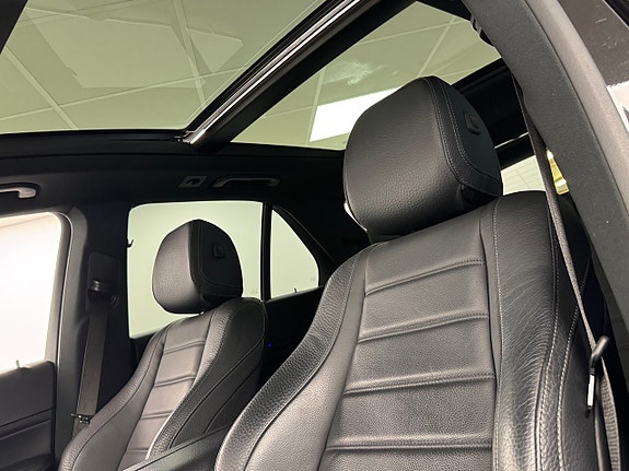 Mercedes-Benz GLE350 de 12 of 18