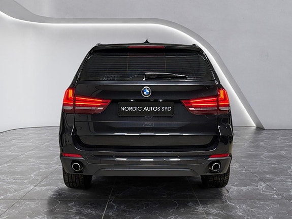 BMW X5 4 of 5