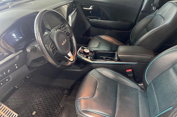 Kia e-Niro 14 of 21