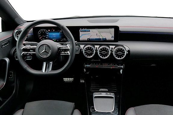 Mercedes-Benz CLA250 e 5 of 5