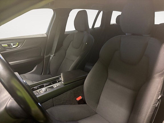 Volvo V60 9 of 24