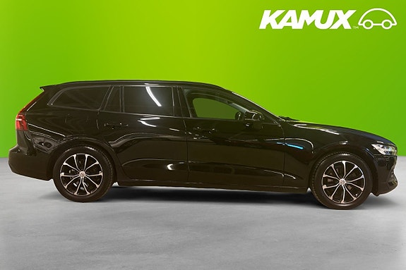 Volvo V60 2 of 5